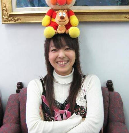 小嶋陽菜還不下海 難道是怕走上瀧澤蘿拉的老路 搖滾客 微文庫