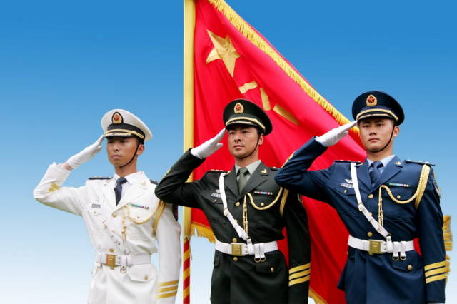 八一献礼:解放军历次换装汇总