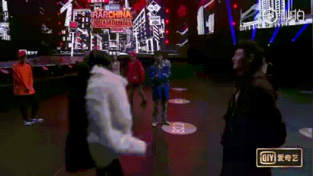 唱跳、RAP、籃球！在你頭上暴扣的皮草哥才是《新說唱》的最大贏家？