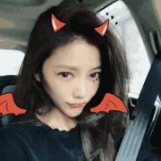 40岁嫩成18岁，这个不老女神用颜值征服了年龄，原来每天做这