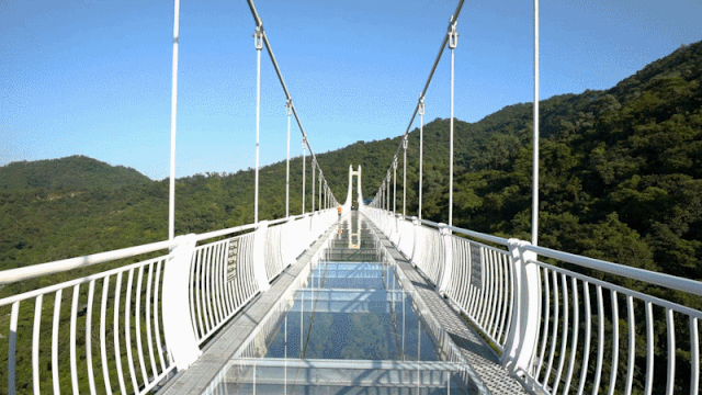 2 米以上) 宇宙飞碟 豪华转马 激战泉林山庄玻璃桥