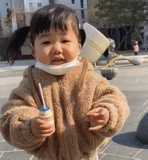 3岁小姑娘活成38岁大叔，我竟然在她身上看见我爸的影子（组图） - 46