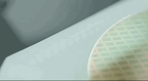 详解IBM全球首款2nm芯片制程，等效台积电3.5纳米技术？的图3