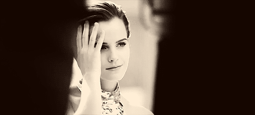 脱落的头发根部带“小白点”？是不是毛囊带出来了