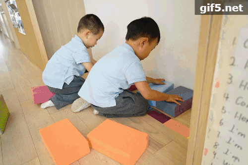 引来无数家长追捧的高瞻幼儿园,居然就潜伏在东区这个高端小区里!!! 引来无数家长追捧的高瞻幼儿园,居然就潜伏在东区这个高端小区里!!!