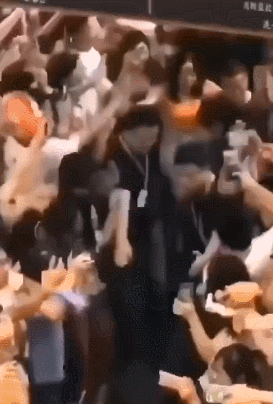 640?wx_fmt=gif&tp=webp&wxfrom=5&wx_lazy=1