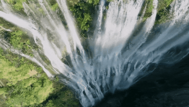 图/ 千泷沟大瀑布