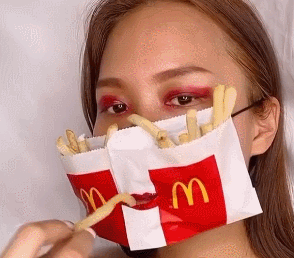 別搶優衣庫聯名了！這些另類的夏日穿搭，回頭率高多了 時尚 第43張