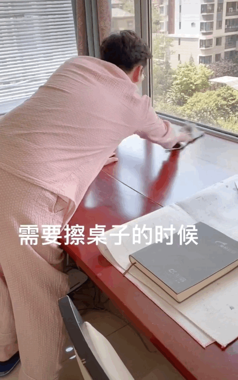 飘窗内窗帘效果图_飘窗内部是空的吗_内飘窗