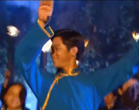 8岁儿子与亲友互怼，妈妈笑得面膜炸裂