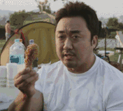 最容易长胖的习惯不是吃撑，而是...睡眠不足