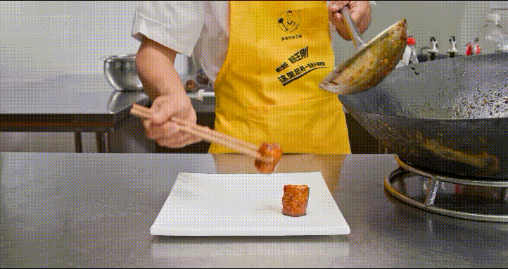 厨师长分享鲁菜：“九转大肠”，洗焯煮汆煸烧煨㸆，酸甜苦辣麻