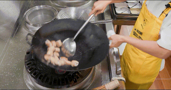 厨师长分享鲁菜：“九转大肠”，洗焯煮汆煸烧煨㸆，酸甜苦辣麻