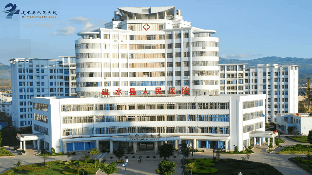 为什么新生儿抢救台【健康科普】早产儿生命的管道-脐静脉置管术_https://www.jmylbn.com_新闻资讯_第1张