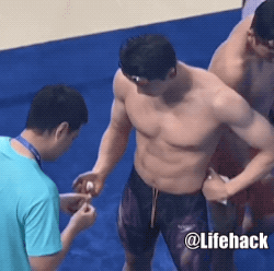 汪顺体训现场被拍，这拍摄角度真让人尴尬啊？流量密码太会了...