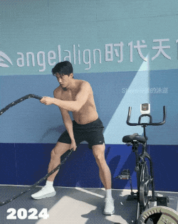 汪顺体训现场被拍，这拍摄角度真让人尴尬啊？流量密码太会了...