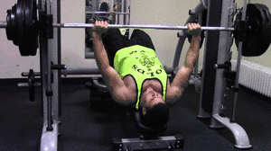 5个锻炼下胸肌的动作，把你的胸肌下缘练起来