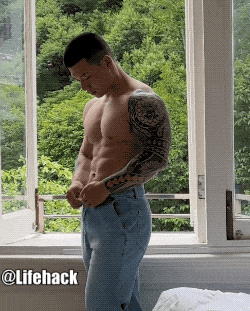 浙江直男教练的瓜都吃了吗？拍全见版写真爆红推特