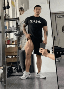 浙江直男教练的瓜都吃了吗？拍全见版写真爆红推特