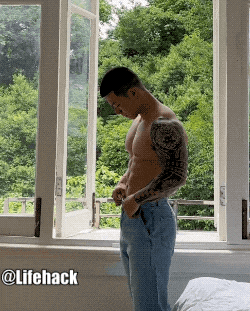 浙江直男教练的瓜都吃了吗？拍全见版写真爆红推特