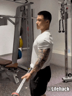 浙江直男教练的瓜都吃了吗？拍全见版写真爆红推特