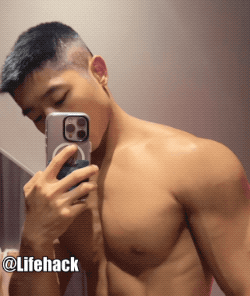 现在的直男教练都这么open了吗？好会擦....