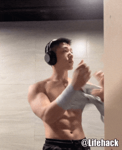 现在的直男教练都这么open了吗？好会擦....