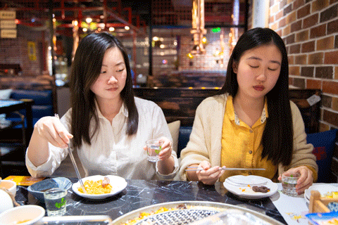 吃飯免單，幫你表白，江漢路這家烤肉店驚現瘋狂新操作！ 撩妹招式 第48張