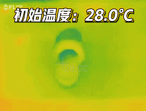 基础生活保暖防水棉拖鞋,2020升级款,黑科技鞋面、硬核防水防污;绒毛保暖、可拆易清洗;4cm防滑波纹厚底、踩水不湿,浴室不滑 基础生活保暖防水棉拖鞋,2020升级款,黑科技鞋面、硬核防水防污;绒毛保暖、可拆易清洗;4cm防滑波纹厚底、踩水不湿,浴室不滑