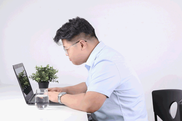 OLOEY内穿隐形矫姿带,自动矫正身姿,有效防止含胸、驼背、高低肩、脊柱侧弯等不良姿势,随时给人最佳形象、姿态优雅气质动人 OLOEY内穿隐形矫姿带,自动矫正身姿,有效防止含胸、驼背、高低肩、脊柱侧弯等不良姿势,随时给人最佳形象、姿态优雅气质动人