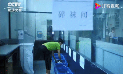 人体工学黑科技、世界级体育赛事专业装备、4项专利认证、央视专题报道、众多大牌同厂,悍将跑步袜,耐磨减震防臭,牛13! 人体工学黑科技、世界级体育赛事专业装备、4项专利认证、央视专题报道、众多大牌同厂,悍将跑步袜,耐磨减震防臭,牛13!
