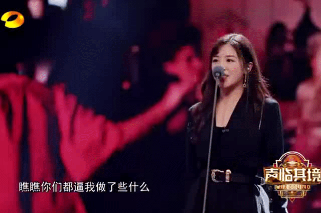 15岁一夜爆红后，深陷不雅照风波，主持拿现场拿照片质问“这是你吗”网友：你骗了我16年......（组图） - 19