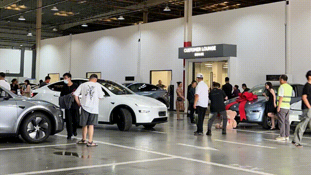 6��23��(2) 00_00_00-00_00_30 [640i].gif