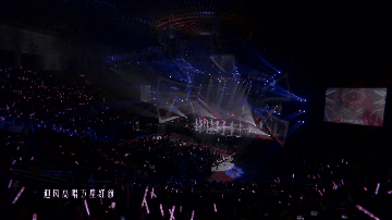 10站在草原望北京-转码 MPEG-4(5).gif