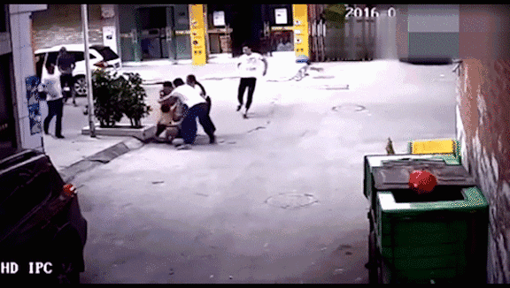 特别关注!“梅姨”被刷屏的背后,对孩子的安全防拐教育不能丢! 特别关注!“梅姨”被刷屏的背后,对孩子的安全防拐教育不能丢!