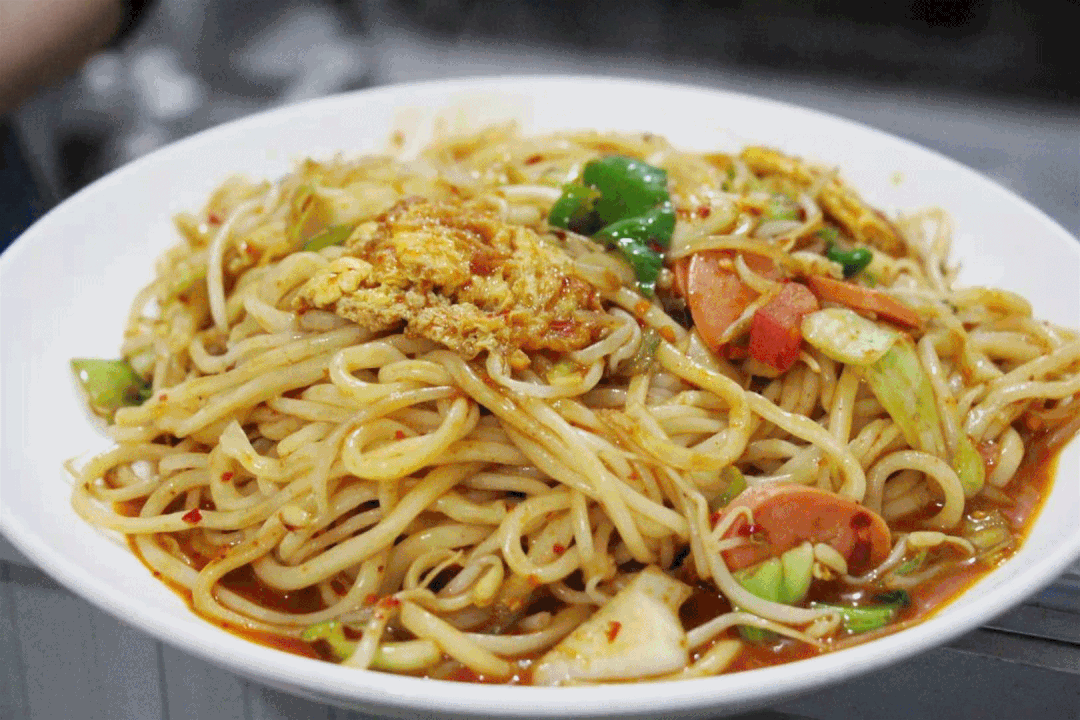 黄陵美食贰一碗有筋骨的棍棍面