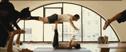 钢铁侠曾靠瑜伽战胜毒瘾.