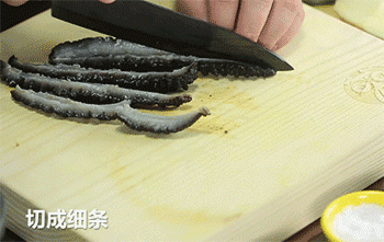 海参烧蹄筋，让人一吃就戒不掉的美味！