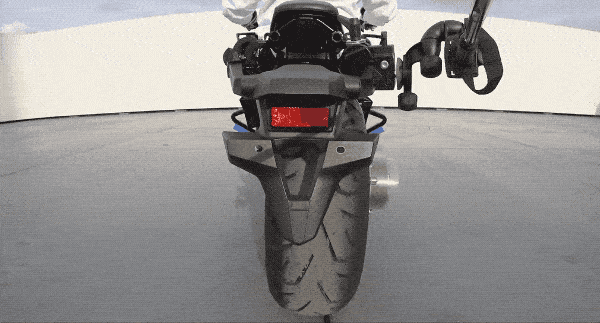 【5/18更新】本田又秀黑科技，自平衡摩托升级的图3