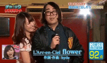 日本变态综艺：初次见面吻姑娘，是男人就挺一首歌