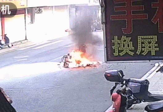 电动轮椅用什么电池好判了！赔了！电动轮椅电池故障引发火灾！_https://www.jmylbn.com_新闻资讯_第4张