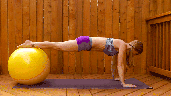 球瑜伽| 收腹、瘦身、按摩……瑜伽球原來還有這些妙用！ 生活 第9張