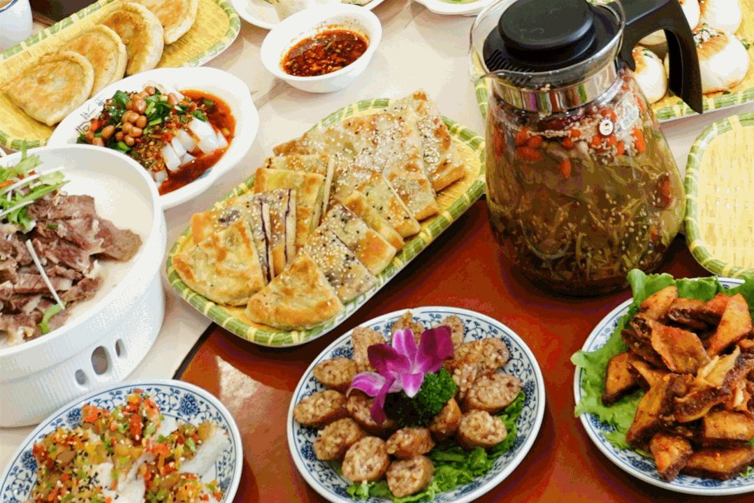 西北最低调的小城，藏着一个不输广州的早茶江湖！