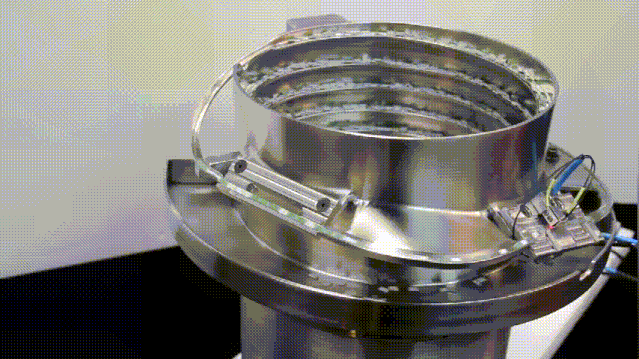 【机械设计】一起抖呀、抖呀，物料就排上队了！振动盘的原理是啥？的图2