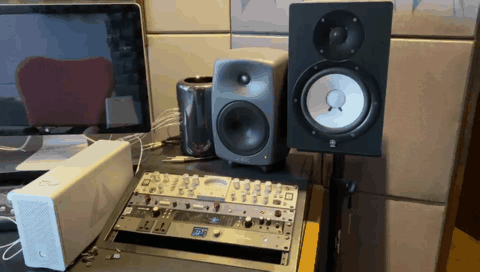 和平精英开外挂会被封设备吗【cfm透视挂网站】