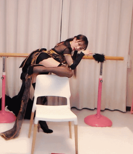 斗鱼女菩萨 好H好女杀手 的双面人生：晚上擦边球直播，白天常年支教