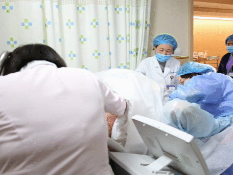 产房导乐分娩剧本_导乐分娩太坑了_分娩导乐是什么意思