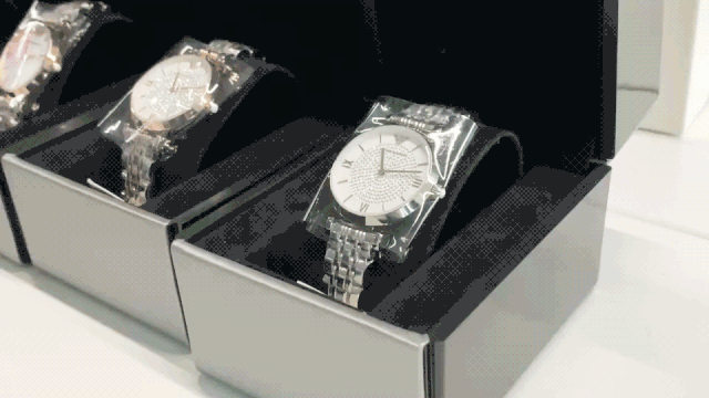 胡歌、張鈞甯、貝嫂都鐘愛的Armani手錶，集體降價了！ 時尚 第7張