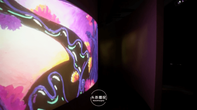 �׷���PRADA��լ��չ��Ϯ����ţƤֽ���������������ݰ���ͯ����