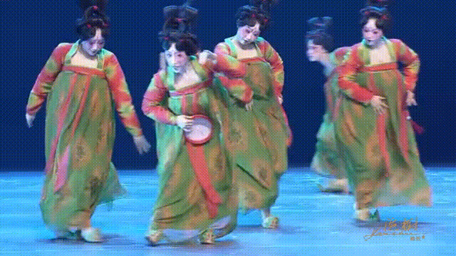 一副烂牌硬生生甩出了“王炸”，河南靠春晚，翻身了！（视频/组图） - 10